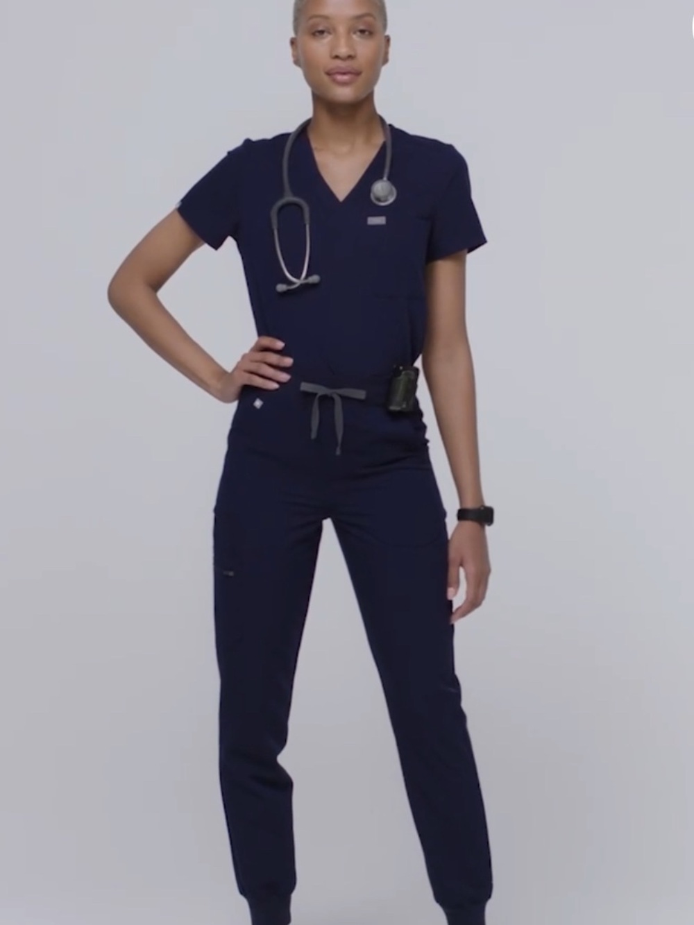 FIGS Woman’s Zamora Jogger Scrub Pant Tall